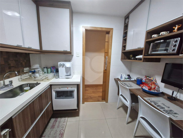 Foto REO1107351