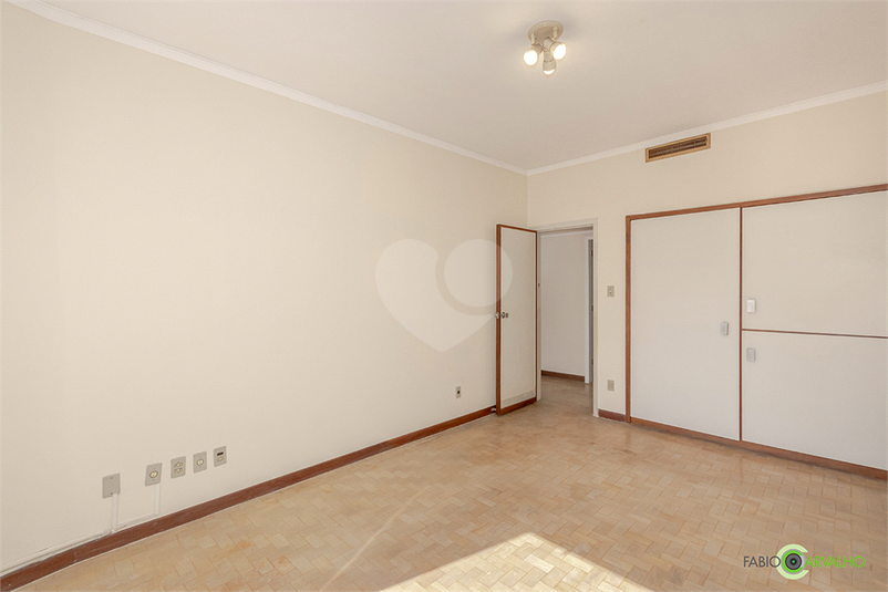 Foto REO1107358