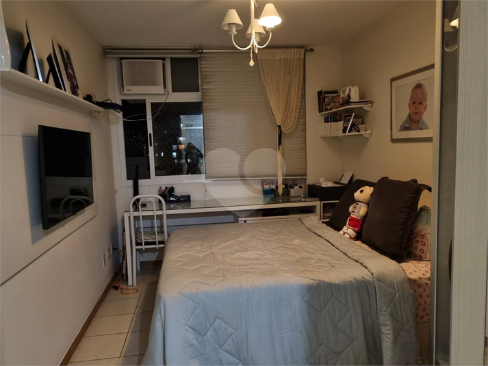 Foto REO1107373