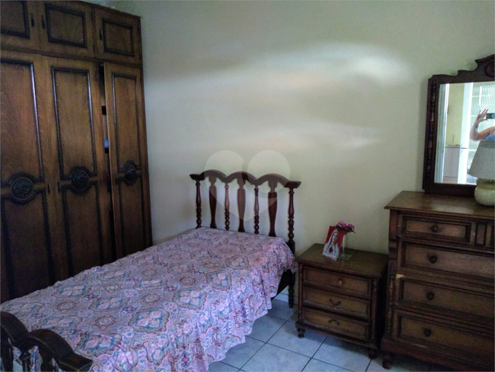 Foto REO1107379
