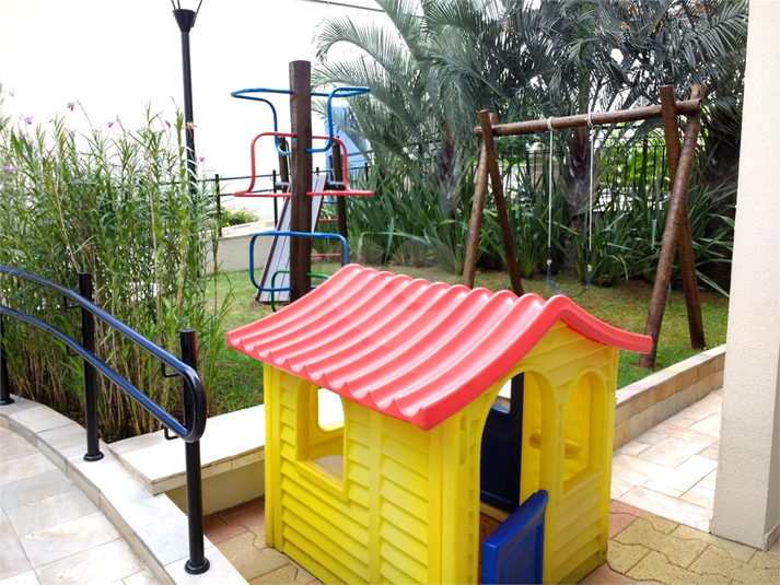 Foto REO1107384