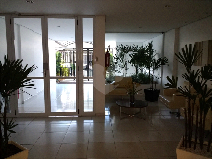 Foto REO1107384