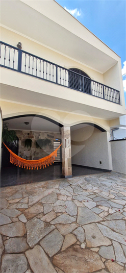 Foto REO1107396