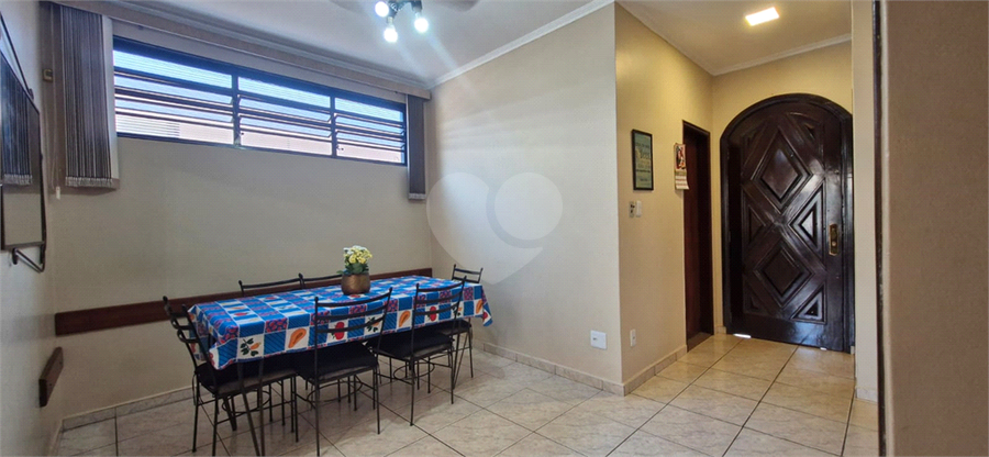 Foto REO1107396