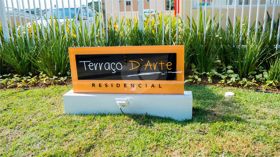Foto REO1107400