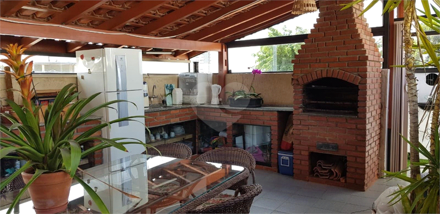 Foto REO1107410