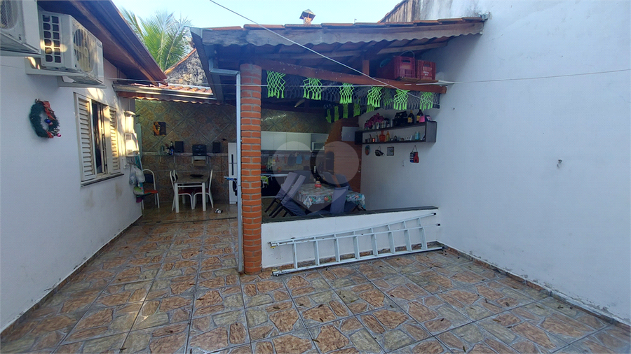 Foto REO1107411