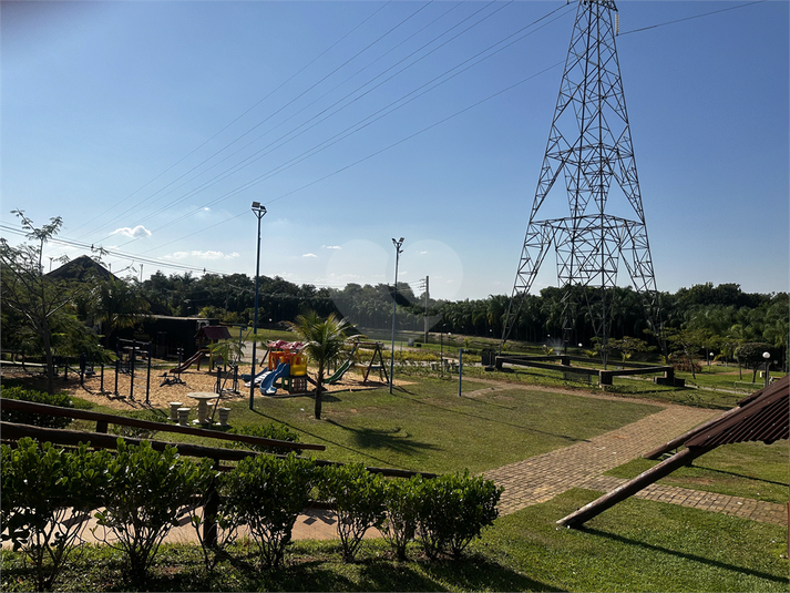Foto REO1107426