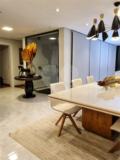 Foto REO1107427
