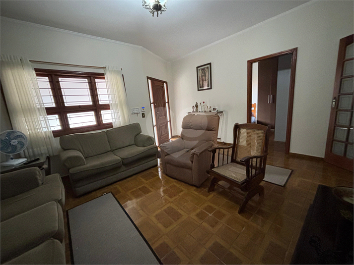 Foto REO1107429