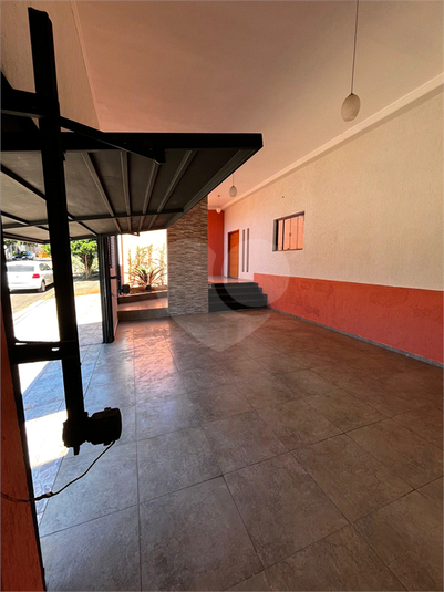 Foto REO1107437