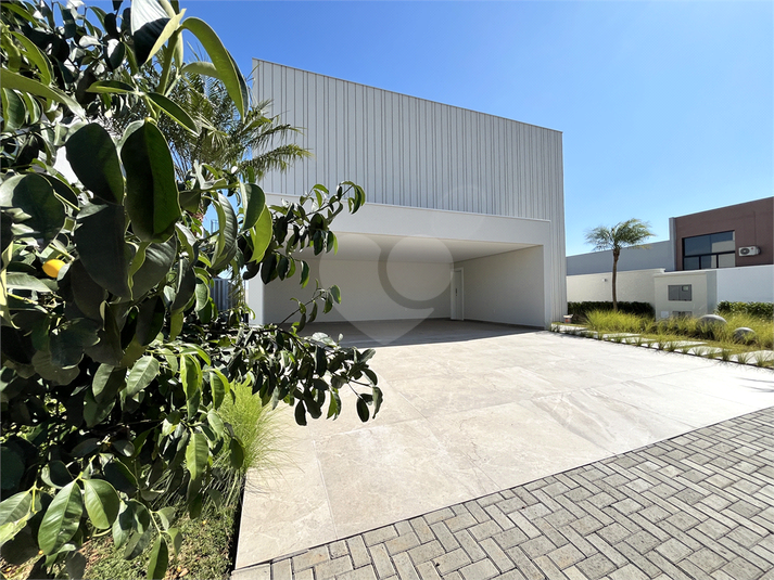 Foto REO1107445