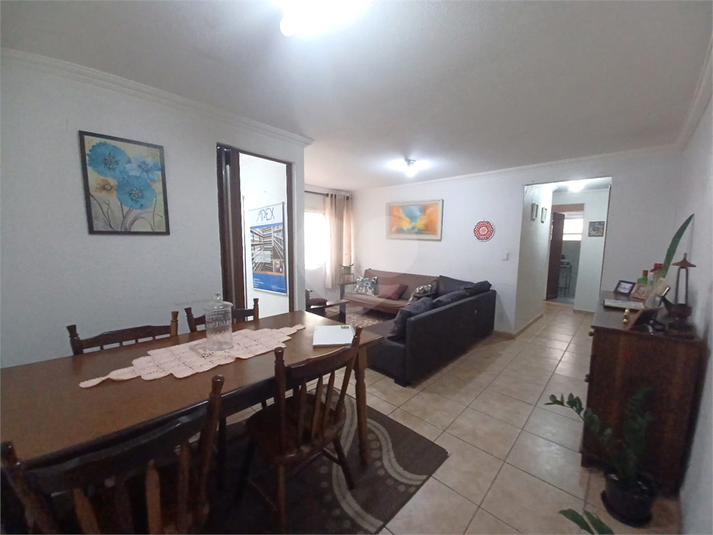 Foto REO1107455