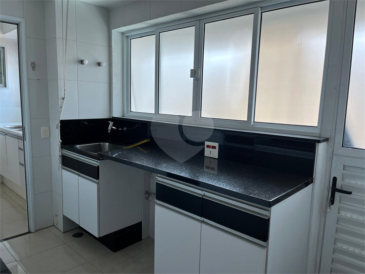 Foto REO1107465
