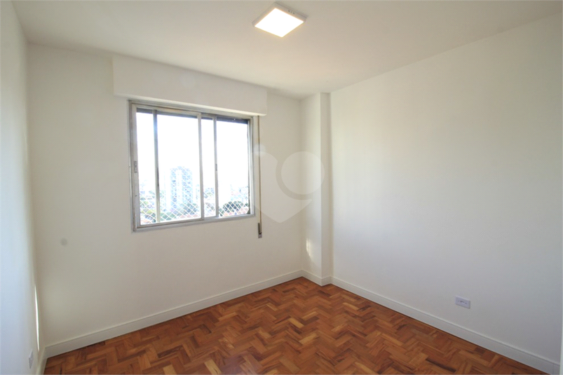 Foto REO1107470