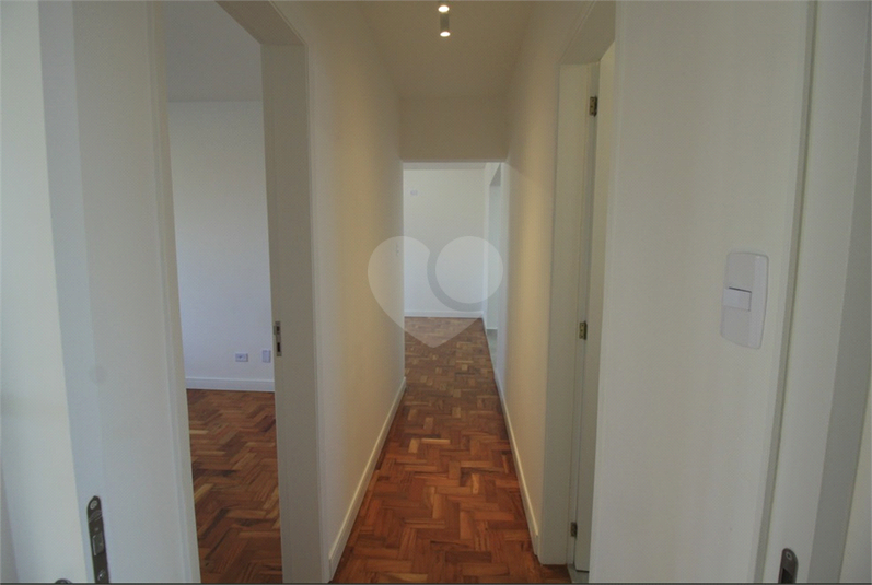 Foto REO1107470