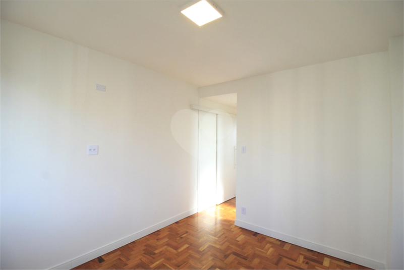 Foto REO1107470
