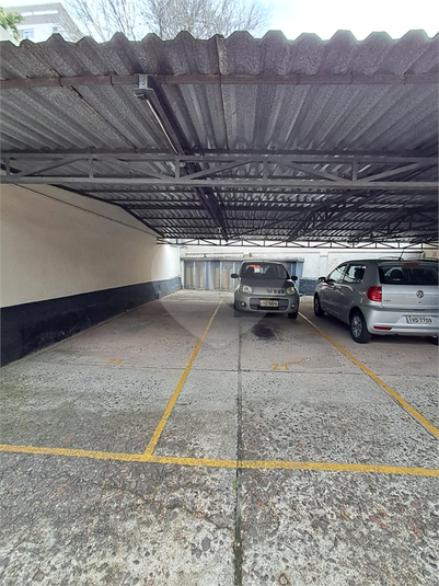 Foto REO1107505