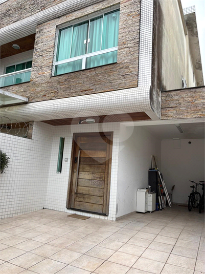 fachada /Garagem 2 autos
