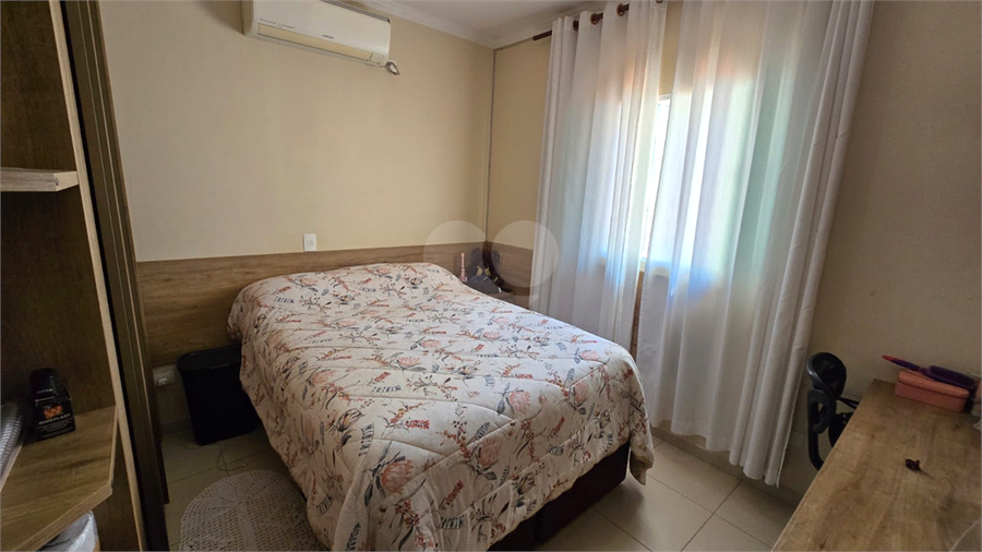 Foto REO1107517