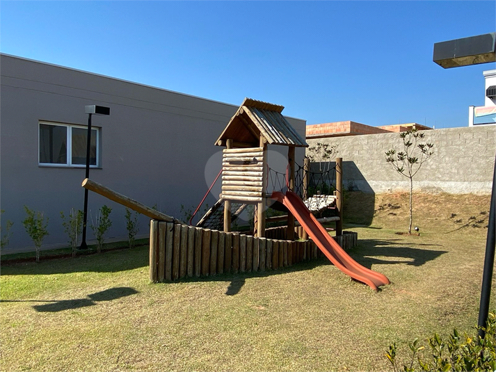 Foto REO1107518
