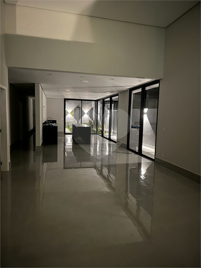 Foto REO1107518