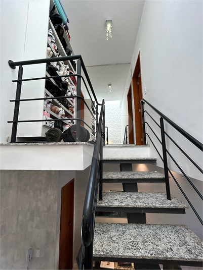 Foto REO1107521