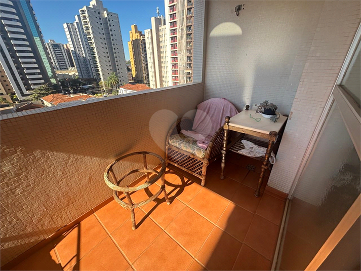 Foto REO1107531