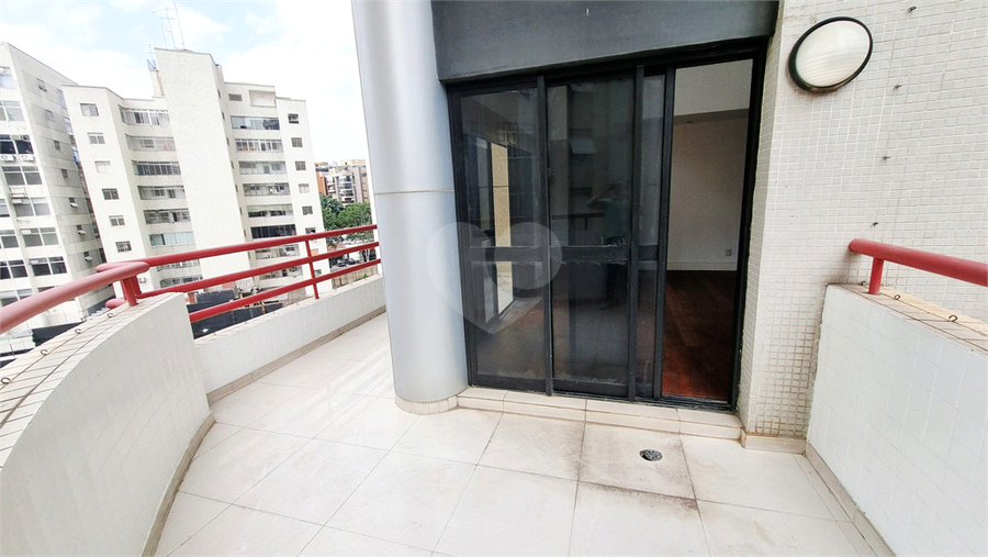 Foto REO1107558