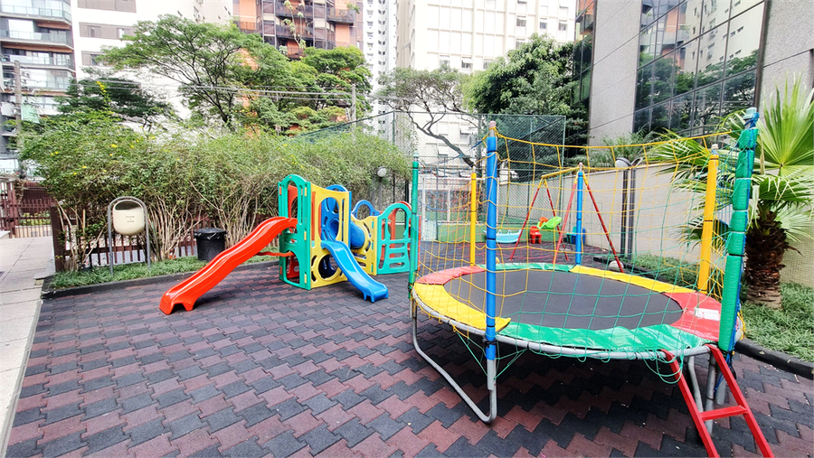 Foto REO1107558