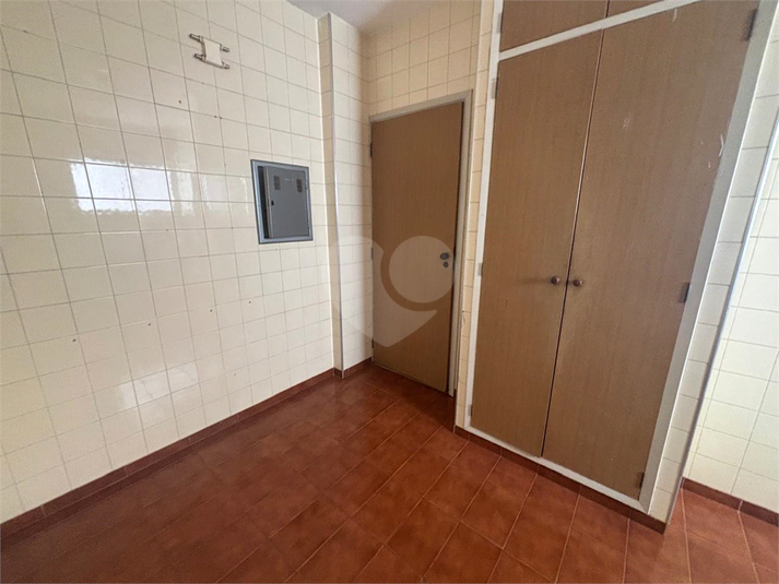 Foto REO1107563