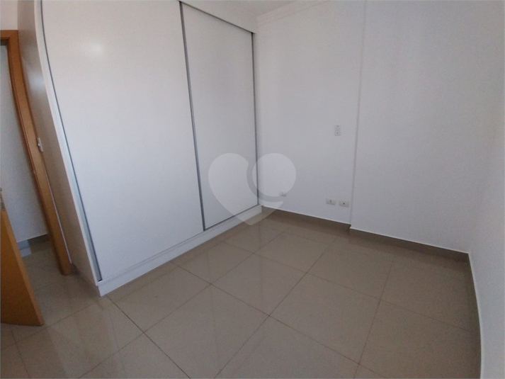 Foto REO1107565