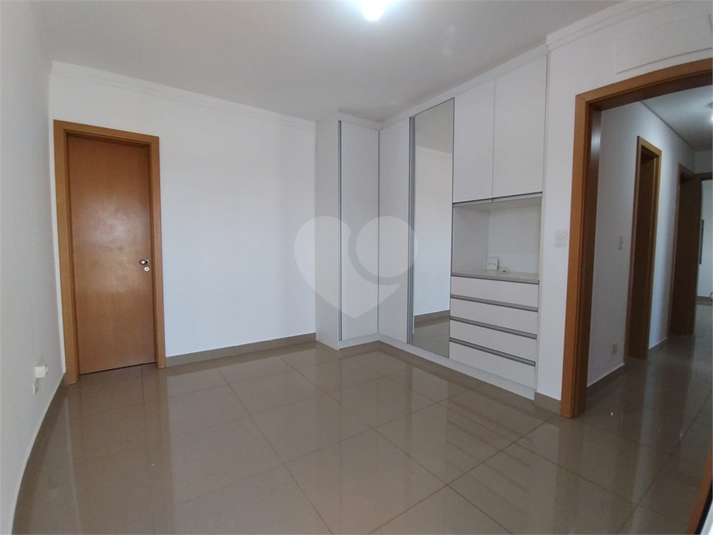Foto REO1107565
