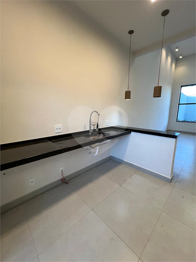 Foto REO1107568
