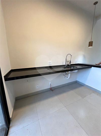 Foto REO1107568