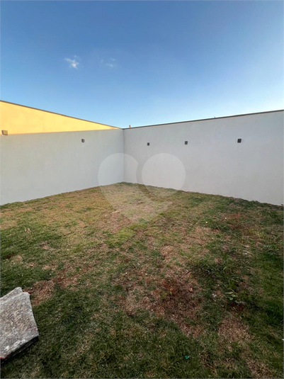 Foto REO1107568
