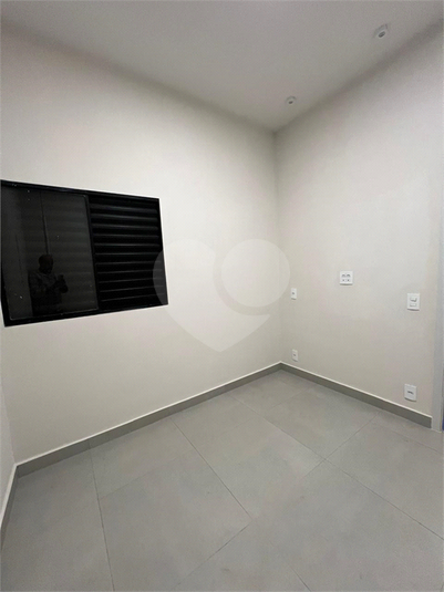 Foto REO1107568