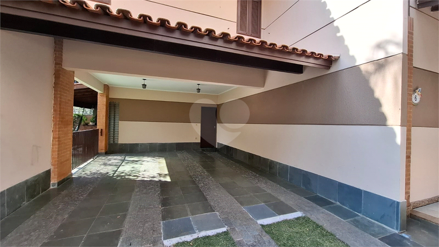 Foto REO1107569