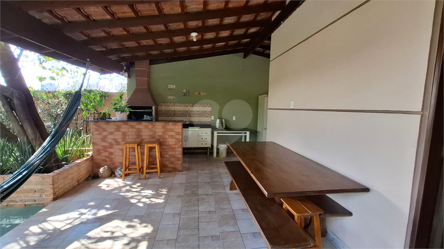 Foto REO1107569