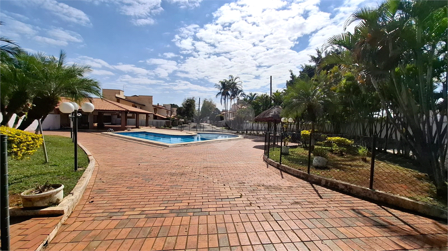 Foto REO1107569