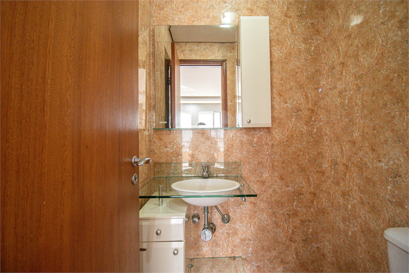 Foto REO1107579