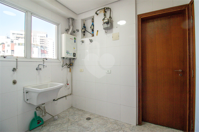 Foto REO1107579