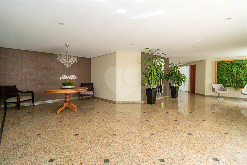 Foto REO1107579