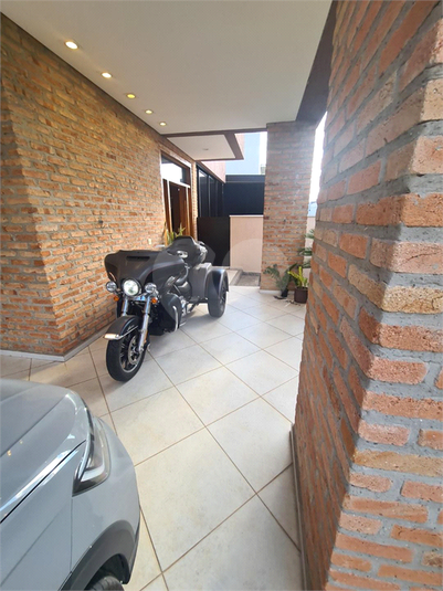 Foto REO1107592