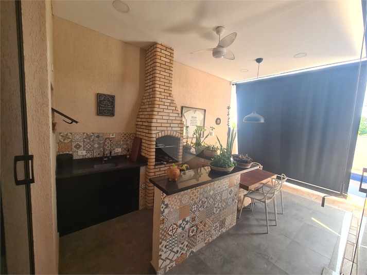 Foto REO1107592