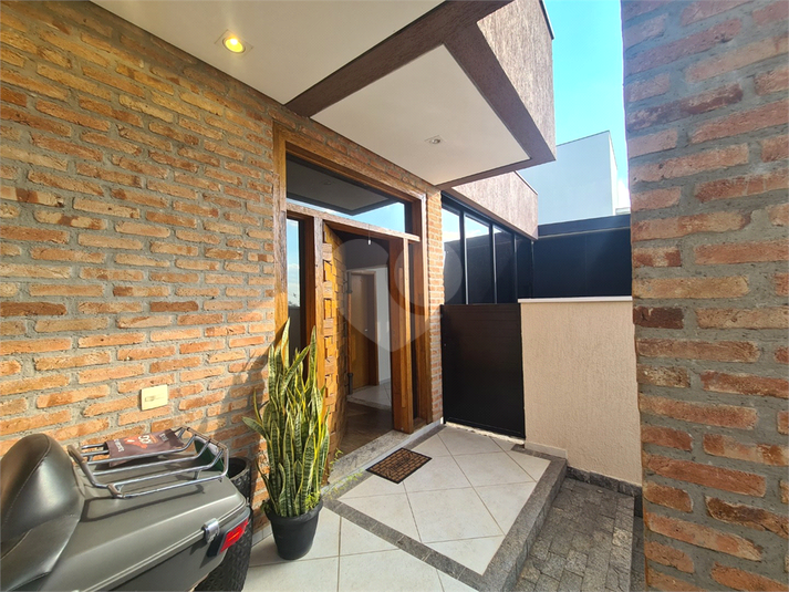 Foto REO1107592