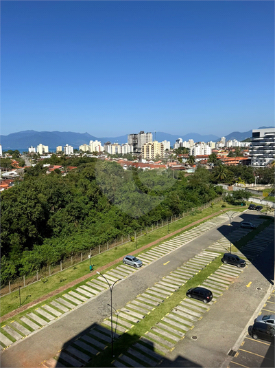 Foto REO1107593