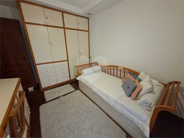 Foto REO1107627