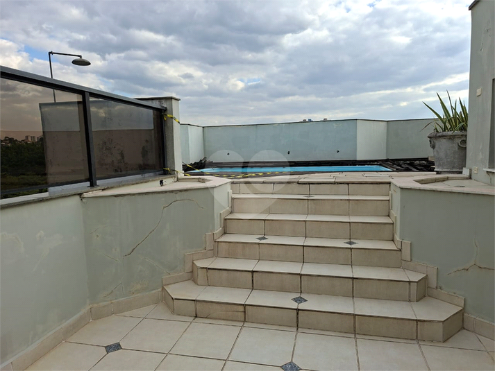Foto REO1107627