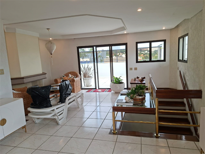 Foto REO1107627